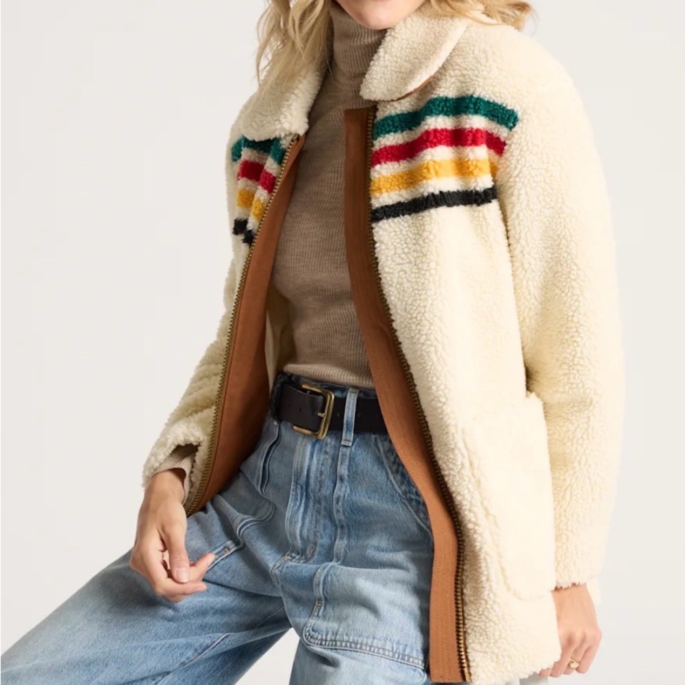 Pendleton WOMEN'S GLACIER SUNSET SHERPA FLEECE JACKET